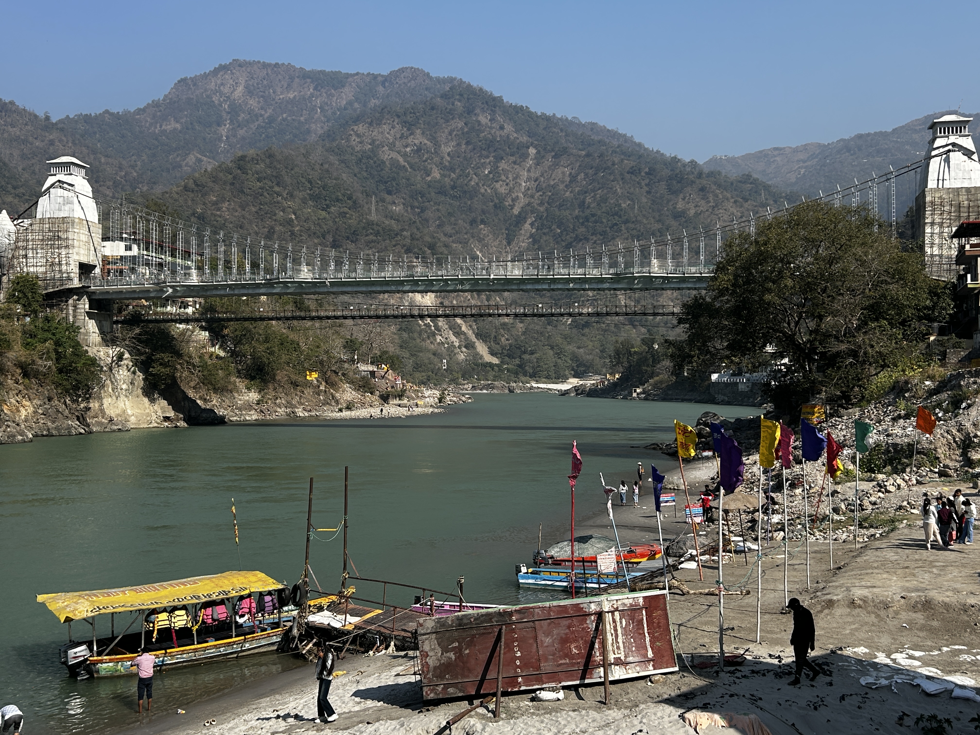 Il ponte sospeso sul Gange a Rishikesh